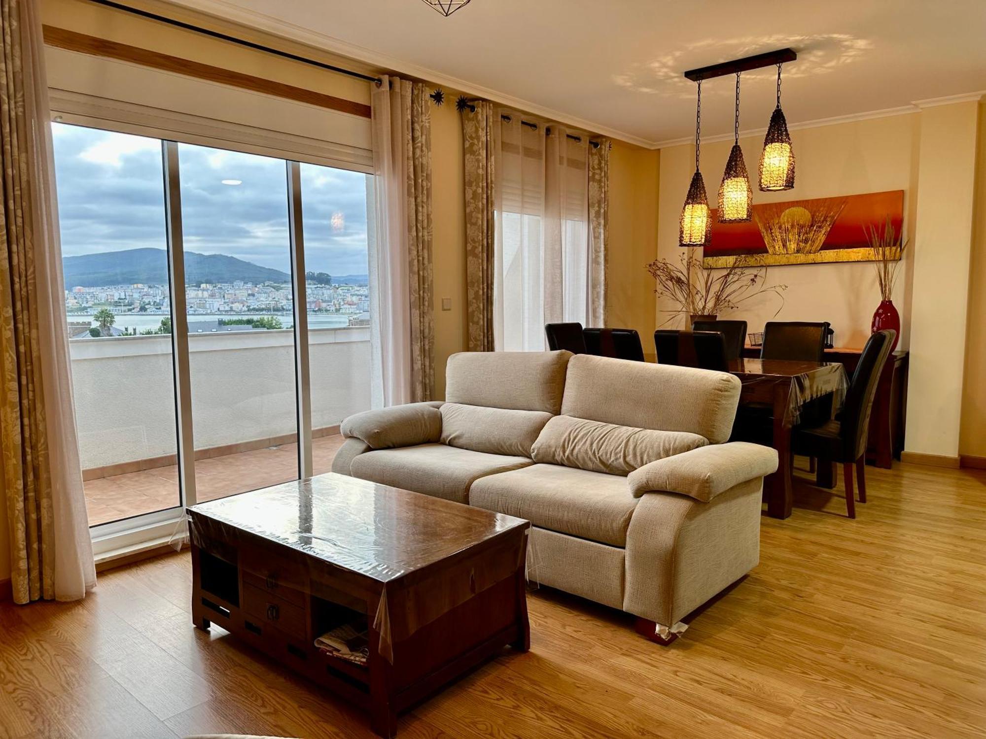 Atico Con Vistas A La Ria Y A Foz Apartment Barreiros Ngoại thất bức ảnh